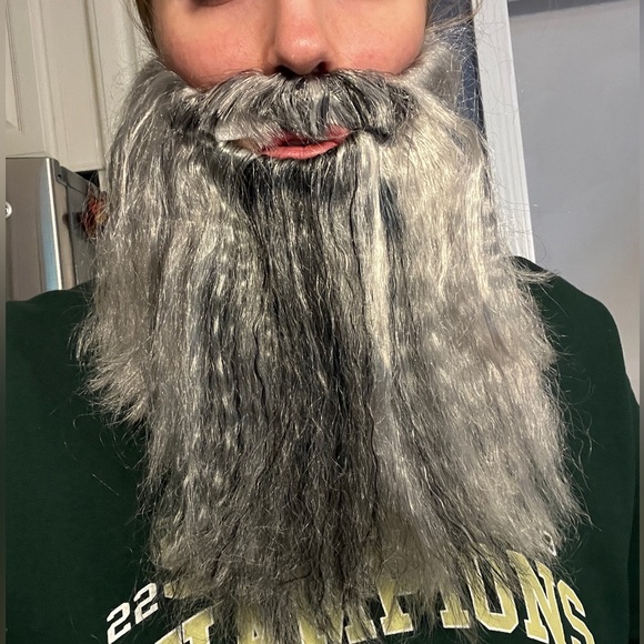 Grey Beard - Picture 3 of 3